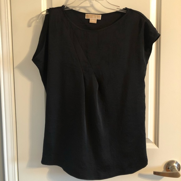 Michael Kors Tops - Michael Kors Asymmetrical Short Sleeve Blouse Michael Kors Tops - Michael Kors Asymmetrical Short Sleeve Blouse